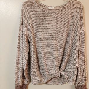 Comfy long-sleeve shirt